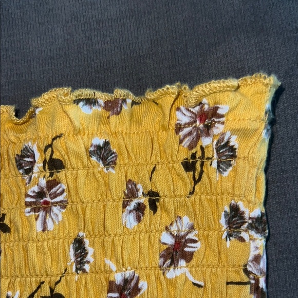 Freshman Yellow Ruffled Top - Picture 3 of 5